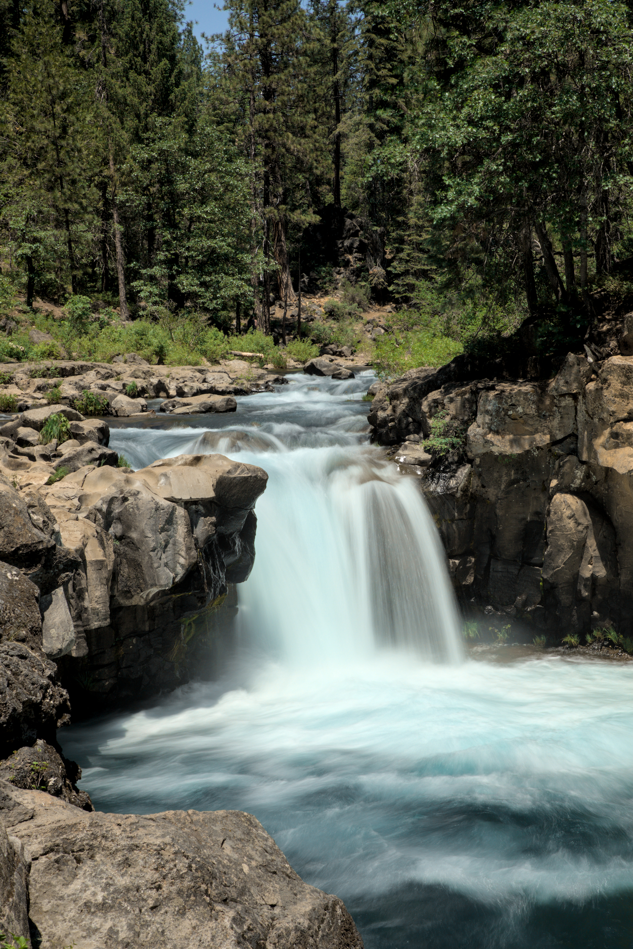 McCloud middle falls